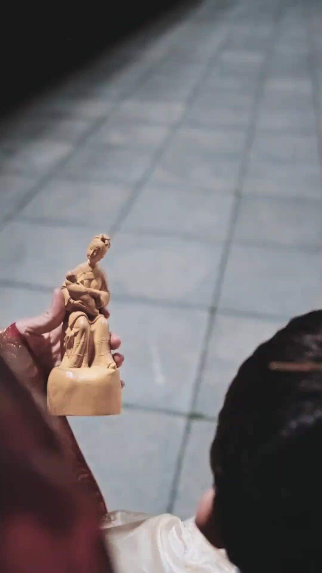 Onde está você, Mãe Imperatriz? 