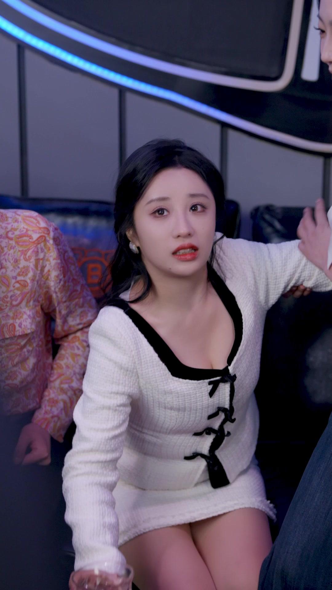 Sotto Mentite Spoglie