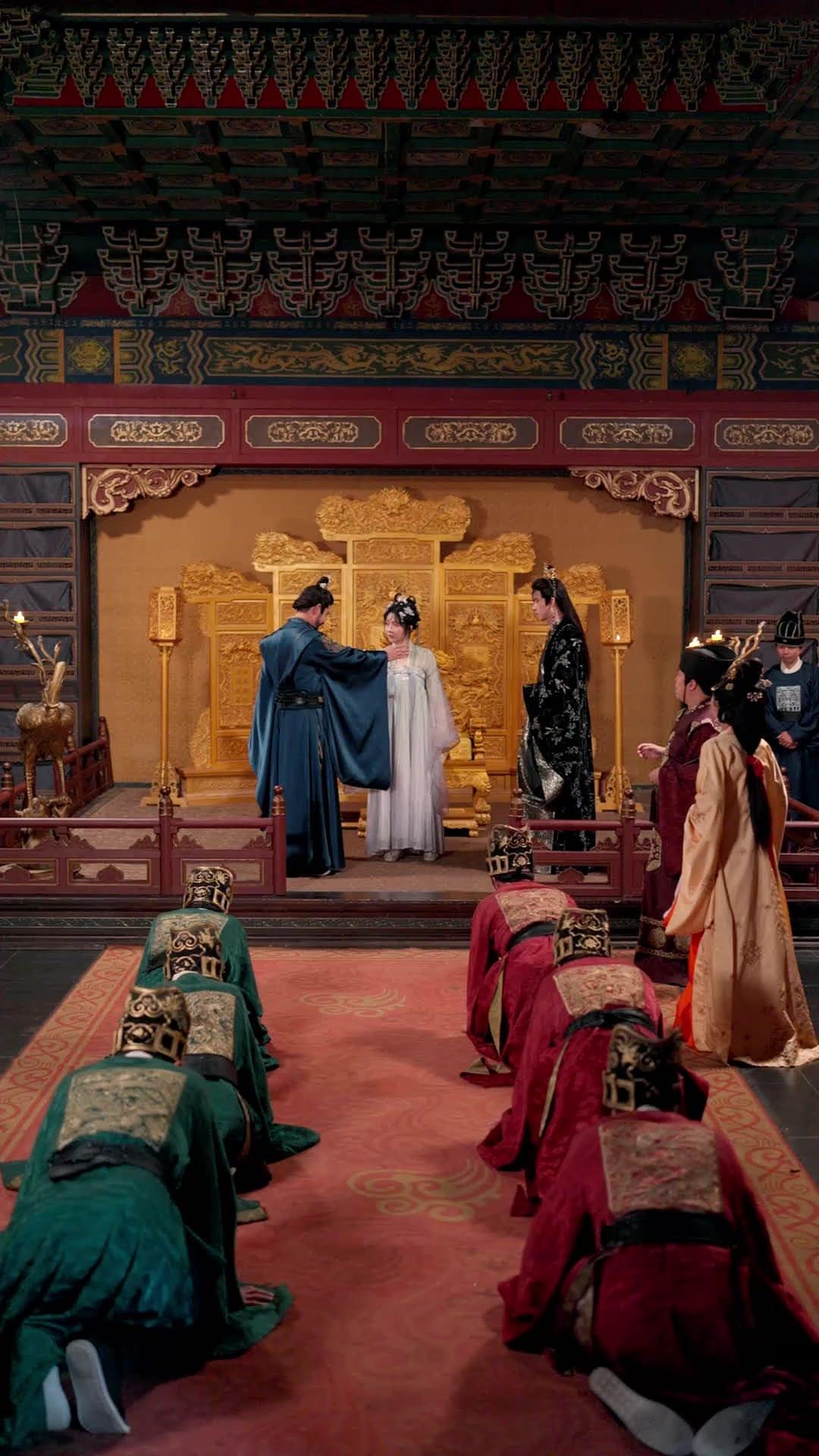 UN SOUVERAIN MAL ÉLEVÉ