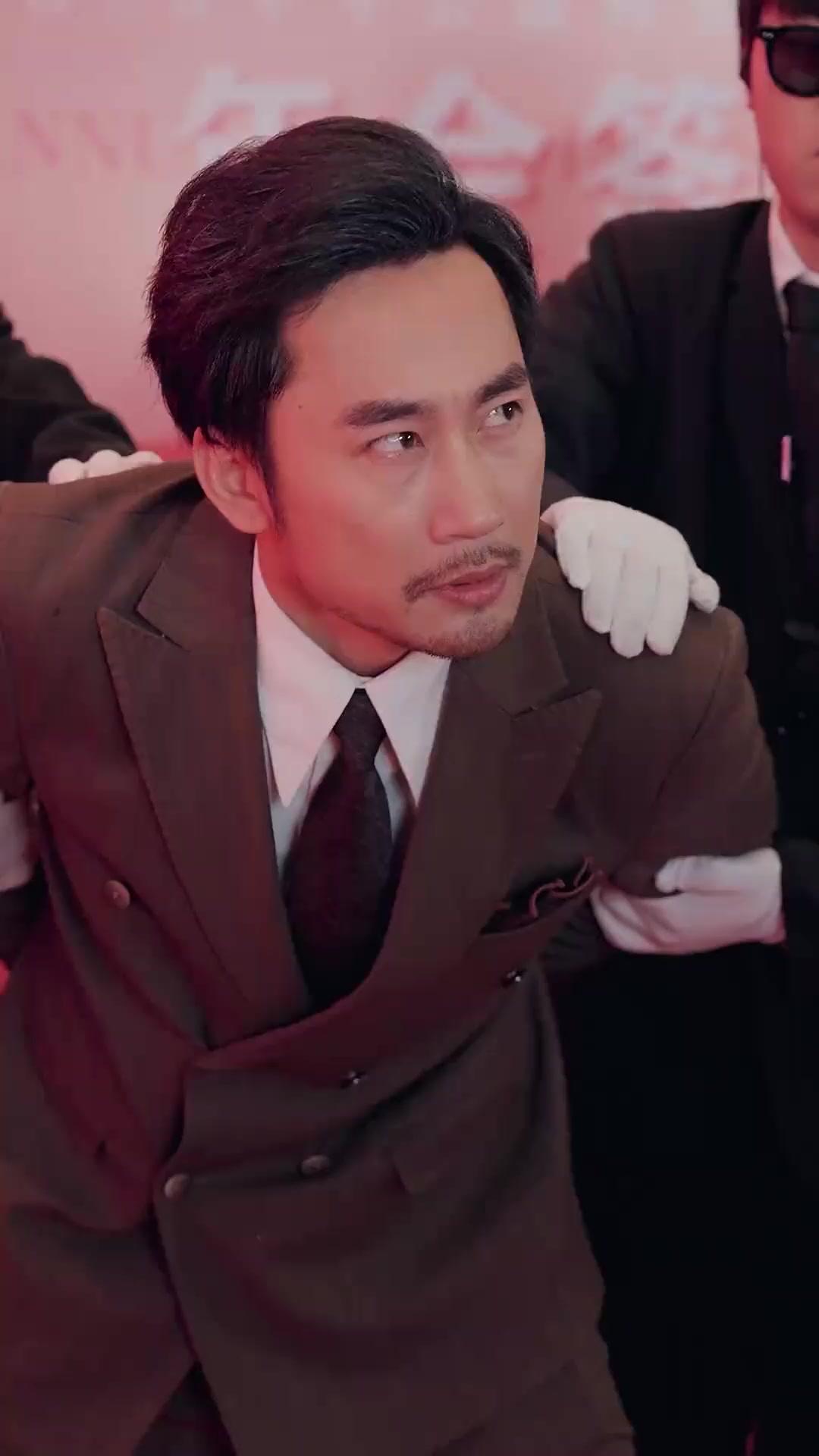 （더빙）문밖의 남편