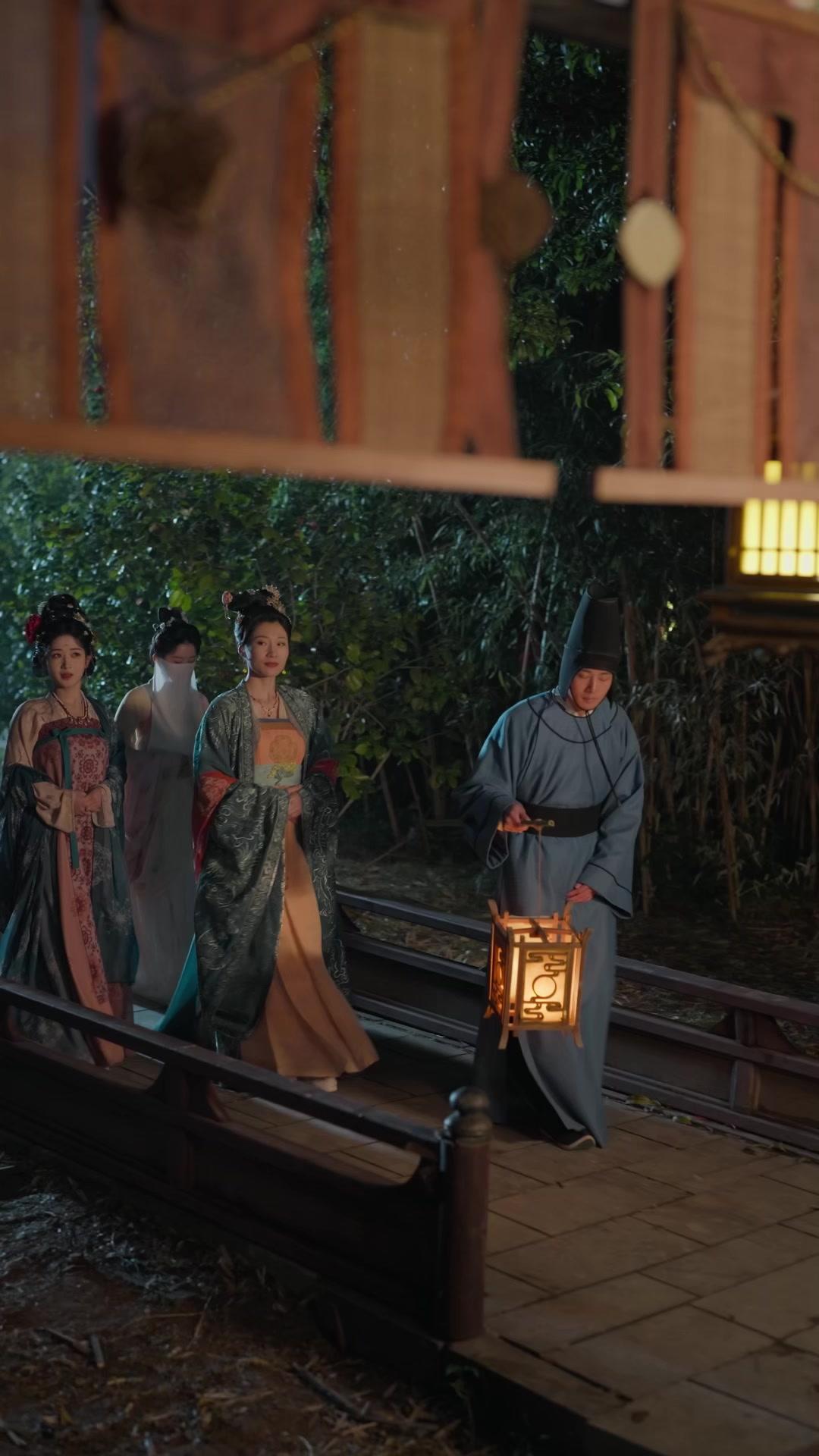 相府囚凰：嫡女復仇記