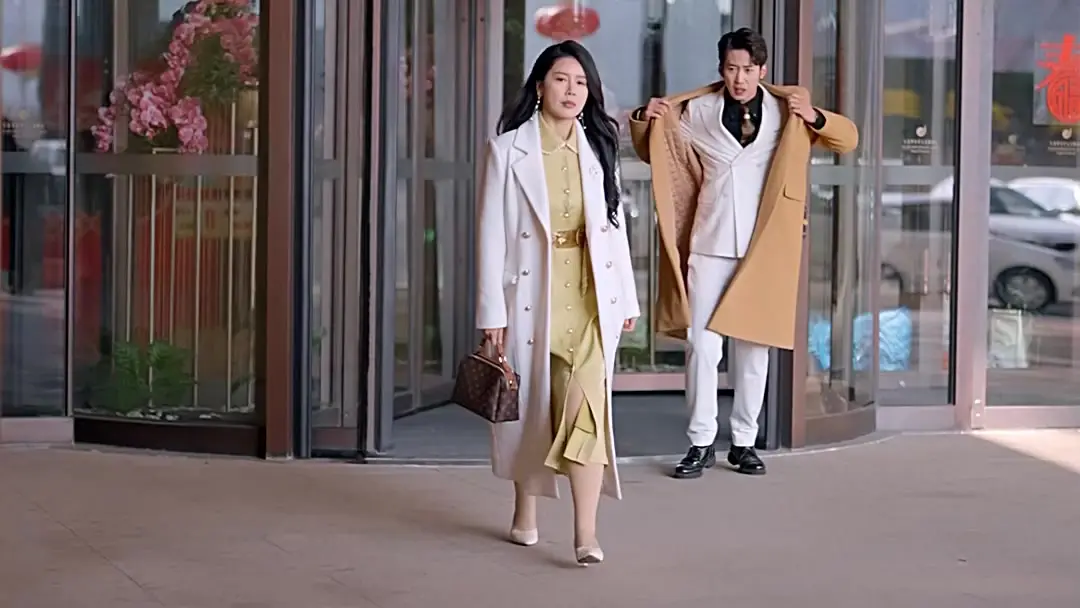 She Fell for the Wrong Reason