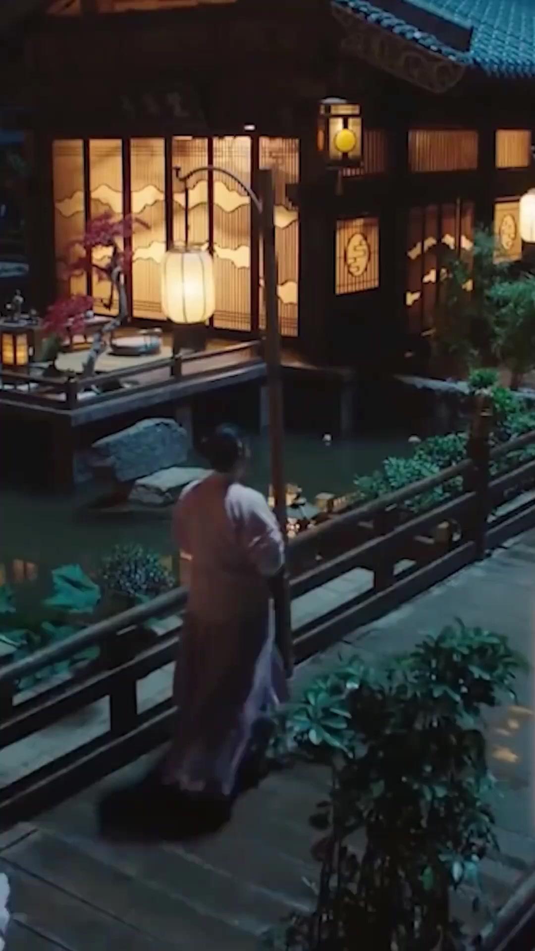 YÊU NHẦM THỜI KHÔNG