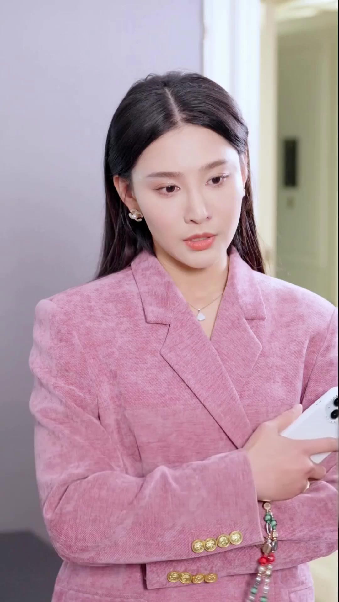 Mr. Alien Is My Last Life Lover