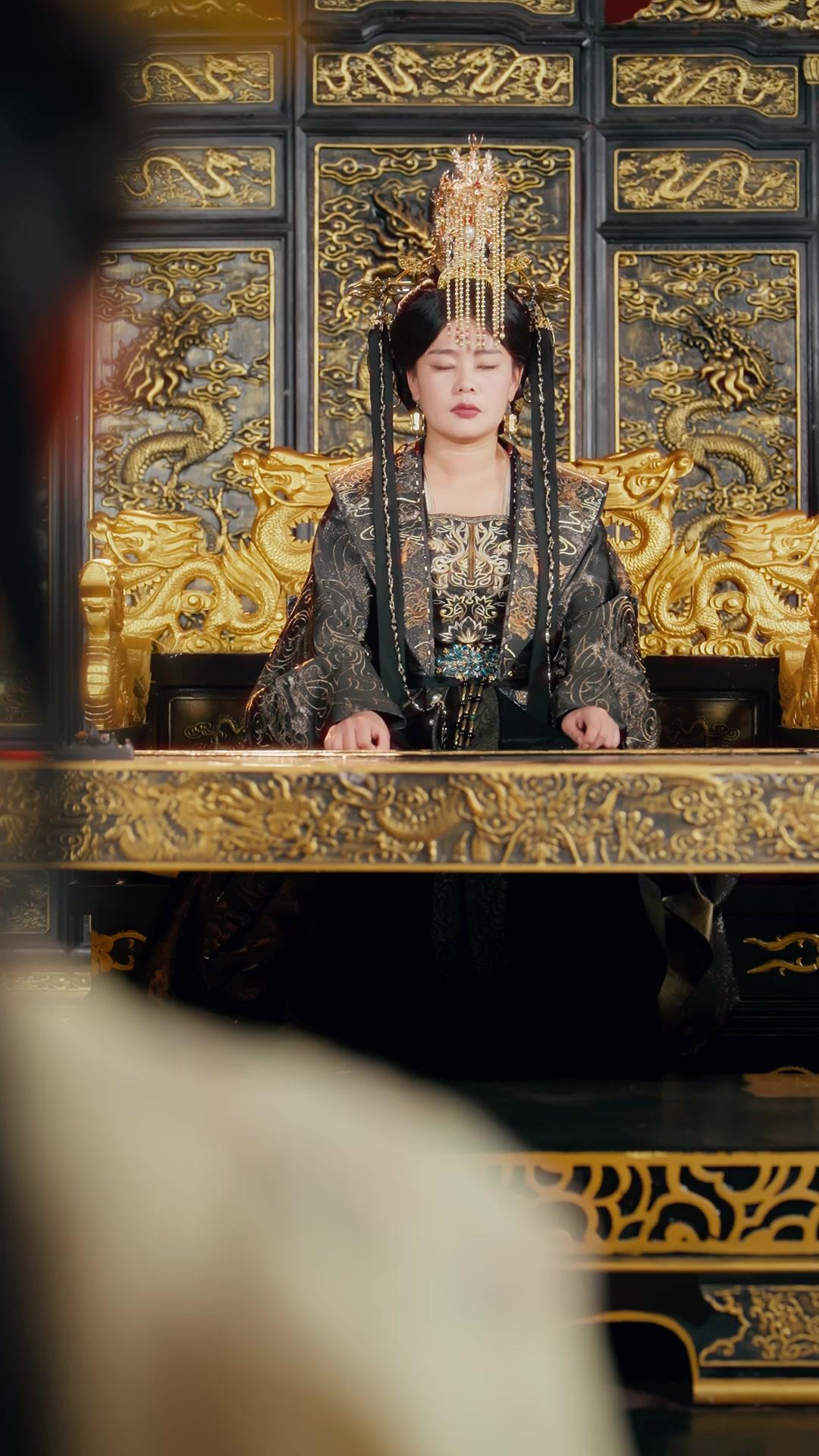 Güzel Prenses ve Kurt Kralı