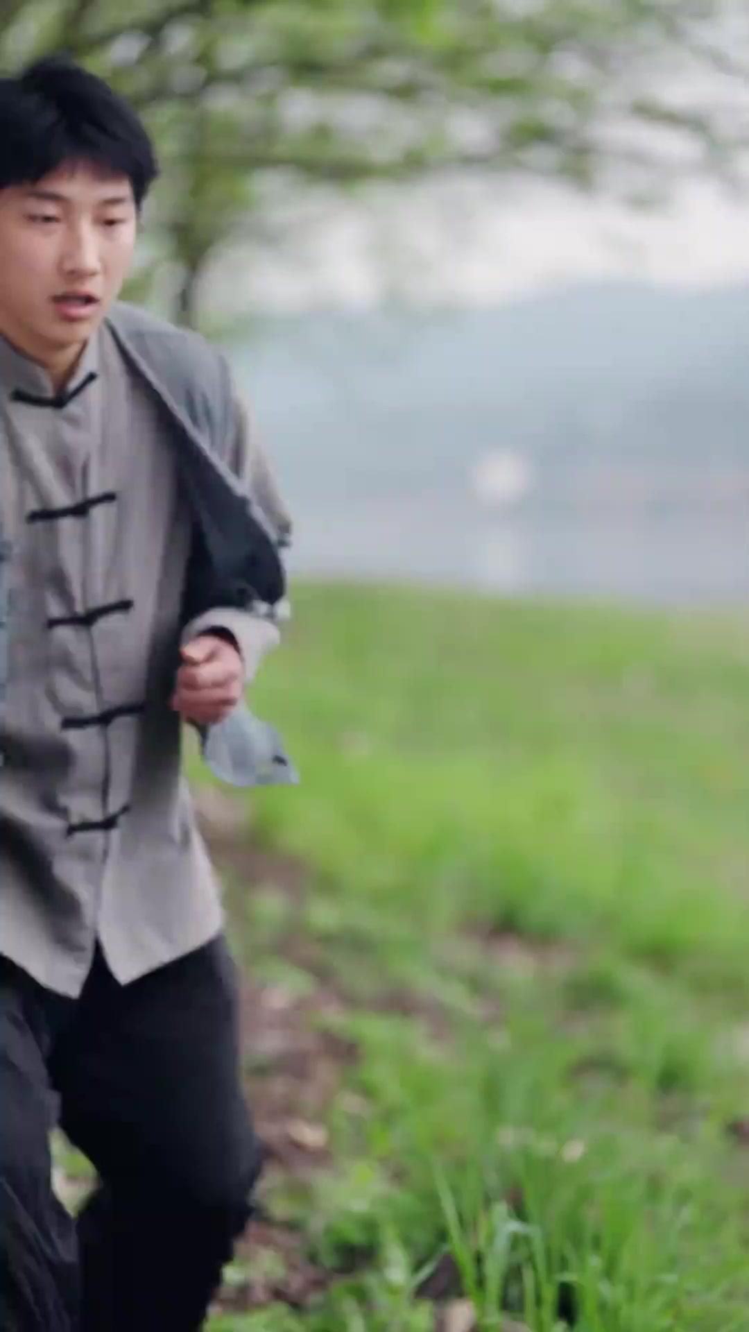 Ngân Long Truyền Kỳ