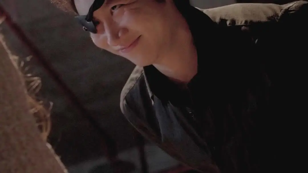 The Double Life of My Ex: Rope, Light, and the Lie We Call Love