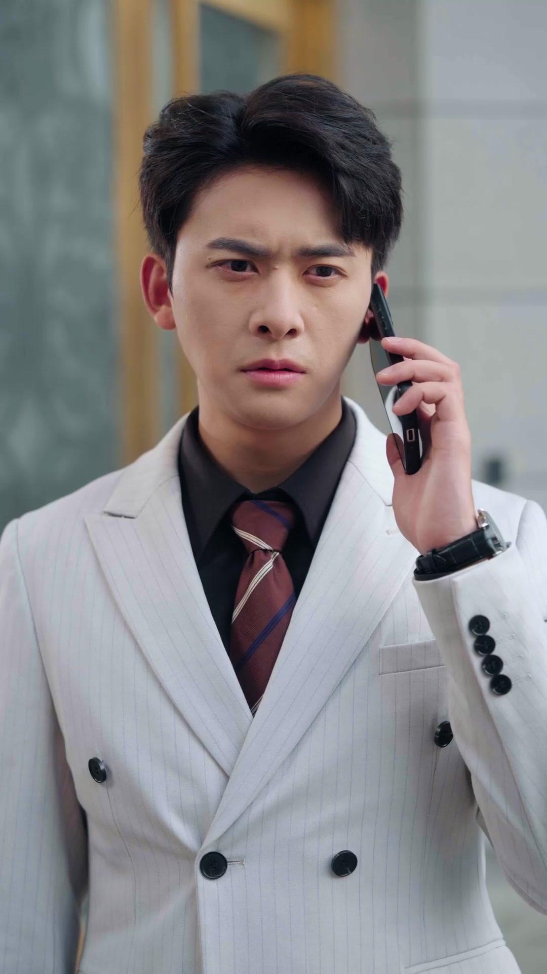 甩掉渣夫後，我撿到寶藏男