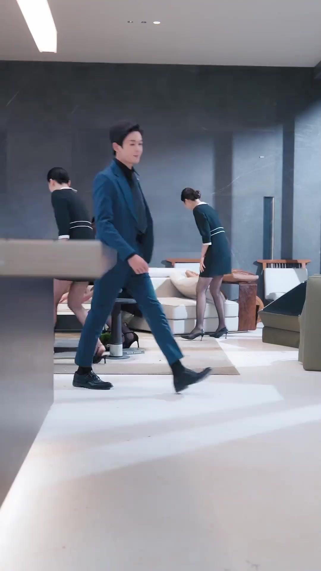 (Dublagem) Mais Forte que o Destino