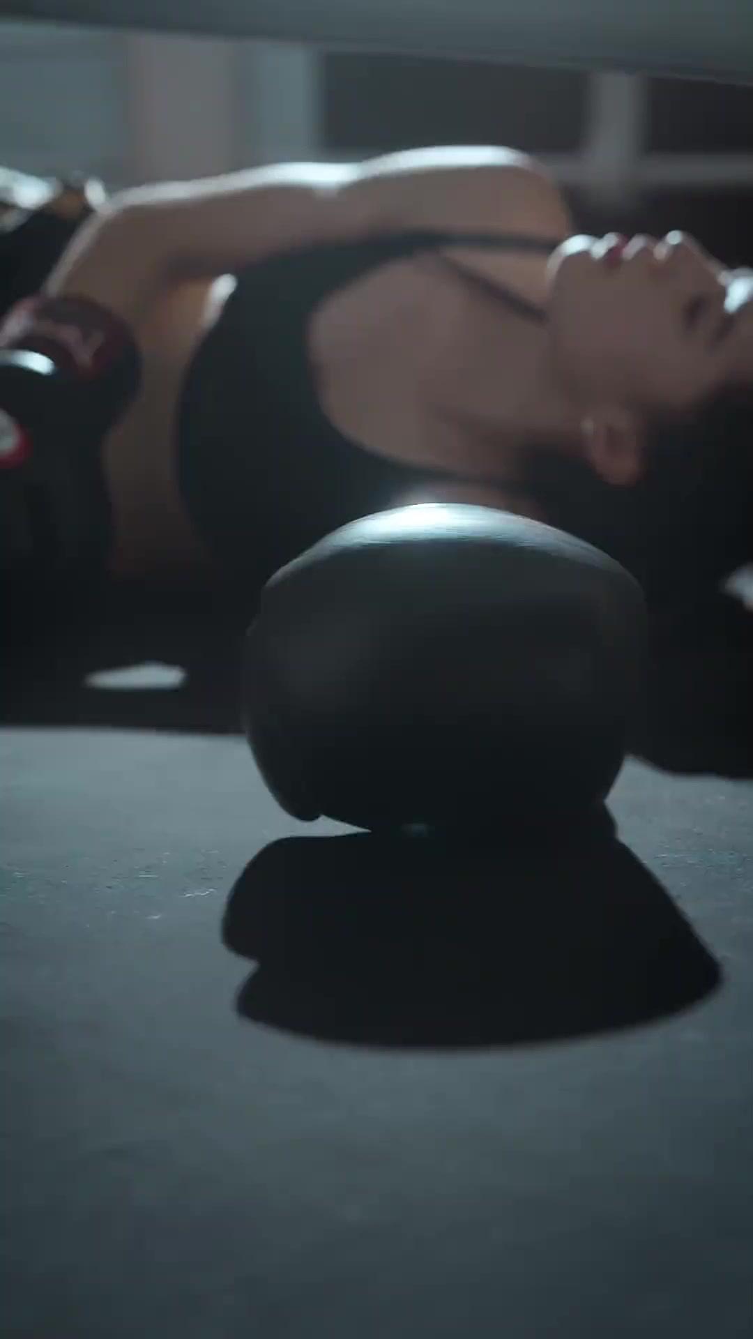 어둠 속에 찾아온 빛