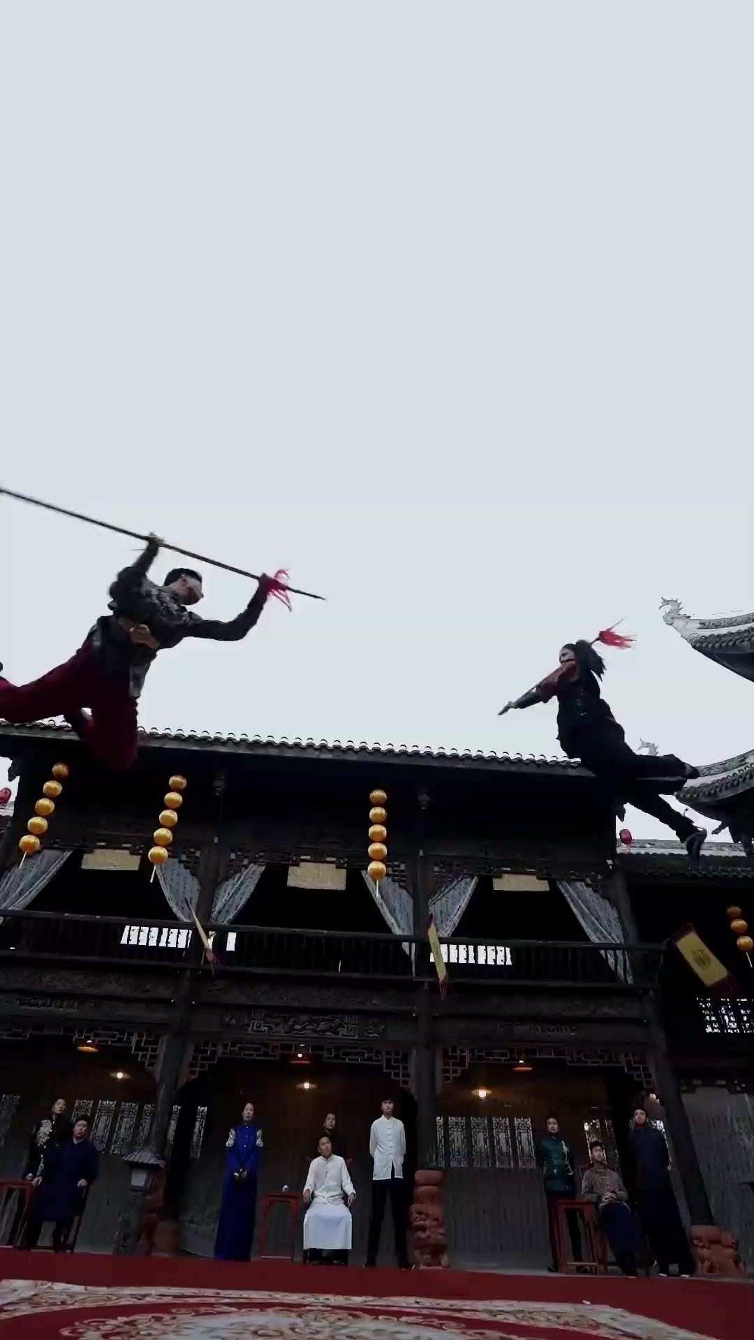 (مدبلج) أنا حرة