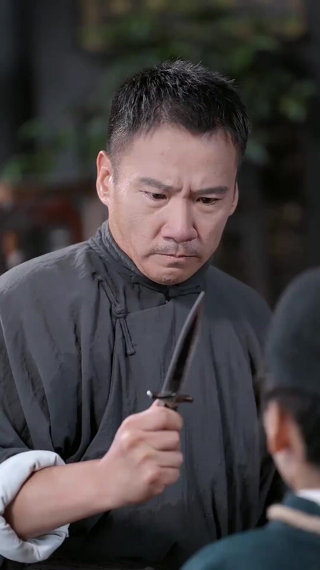 (Dublajlı)Dövüş sanatlarının ünlü ailesi Yiğit