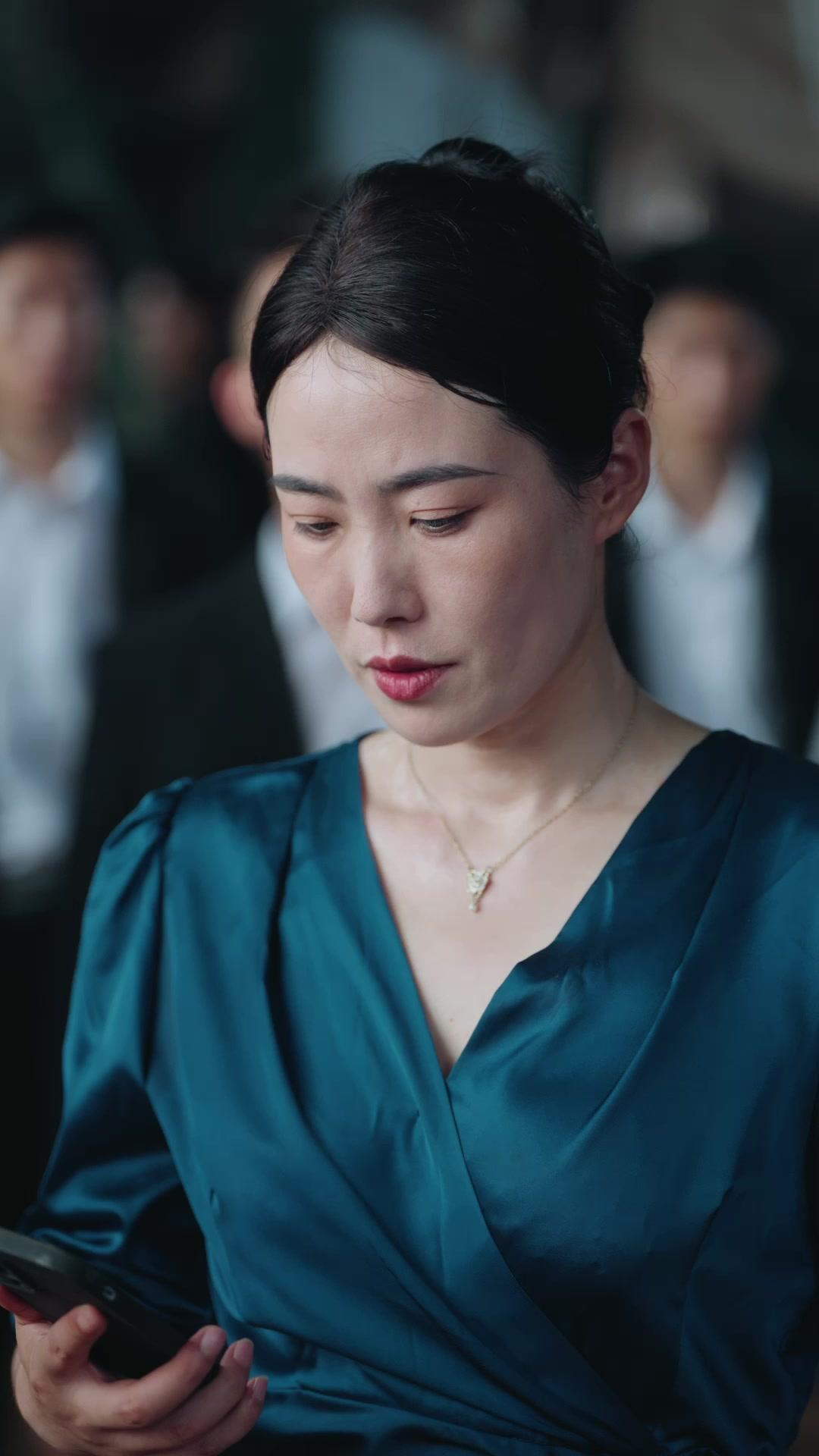 This Watermelon Guy… Is a Big Boss!