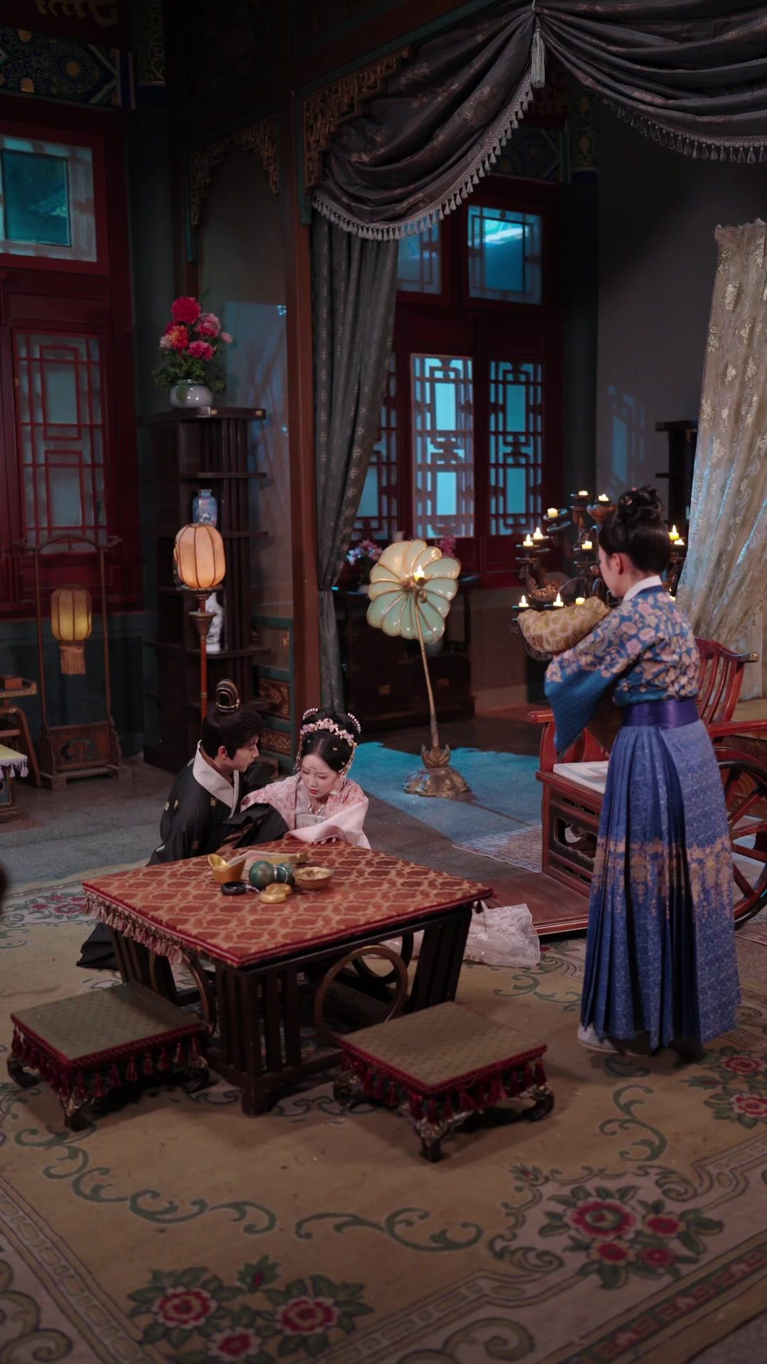 父憑女貴：瑞獸萌寶扶爹當皇帝