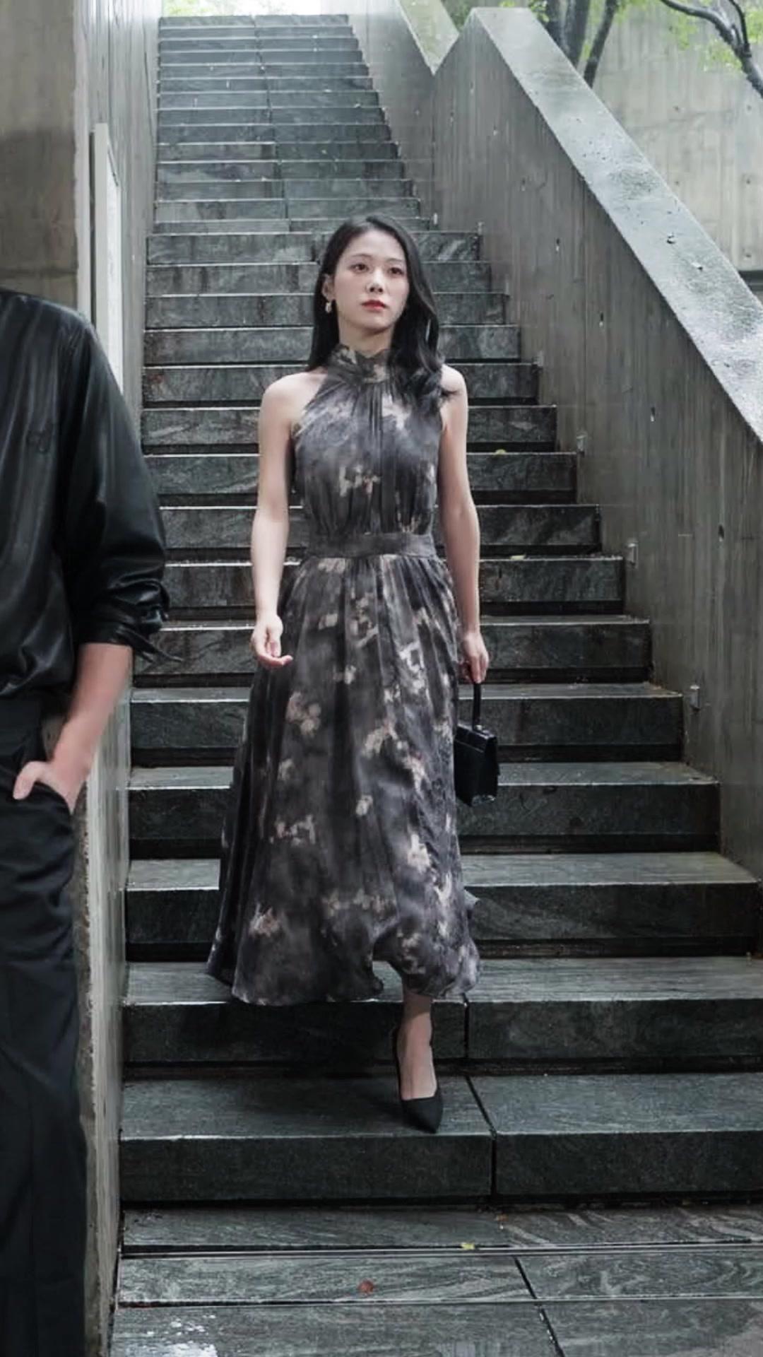 Divorced & Unmasked: The AI Queen Rules.