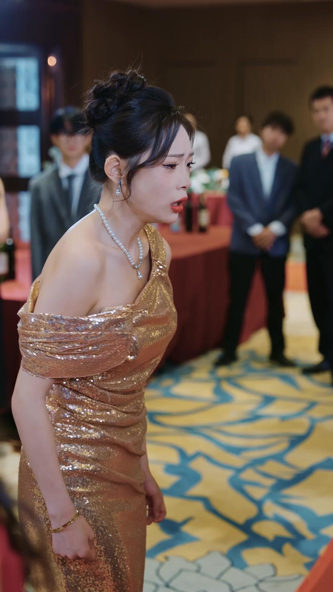 Suami Pengkhianat, Istri Bangkit