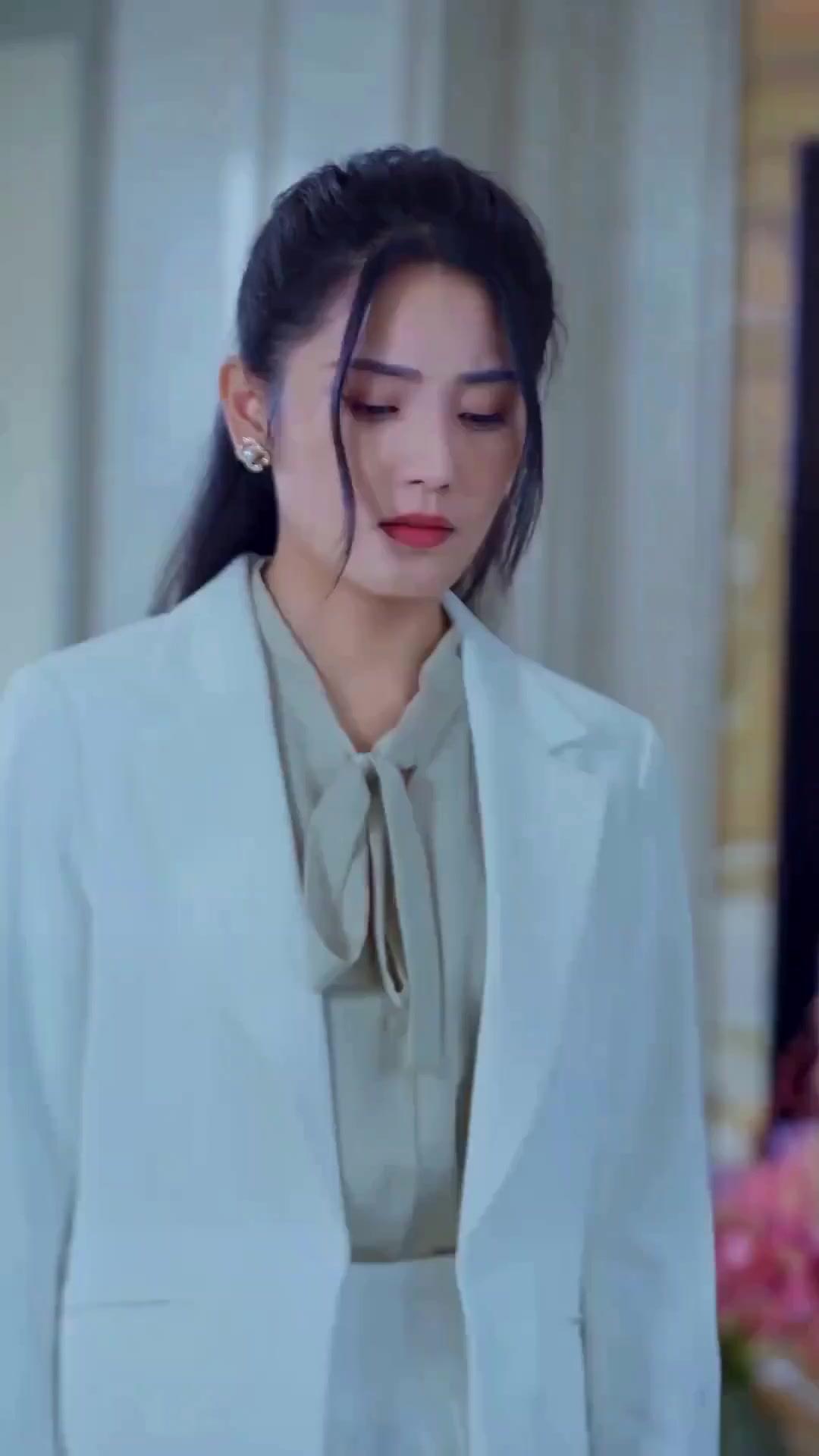 (مدبلج) التنين الخفي… عودةإمبراطور القتال