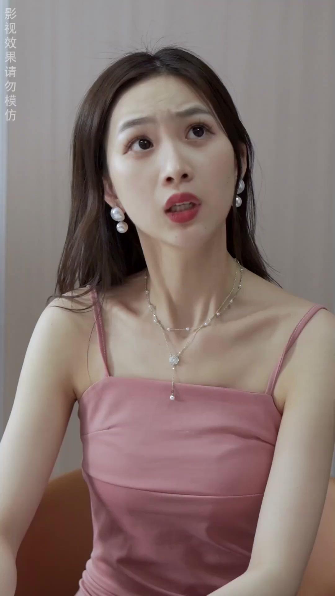 Genius Kecil: CEO Ibu Lari Hamil