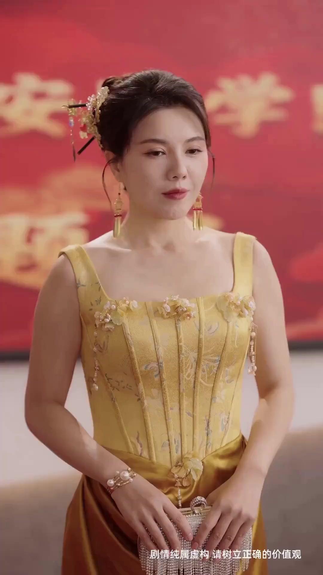 (Dublajlı) Sahte Yıllar