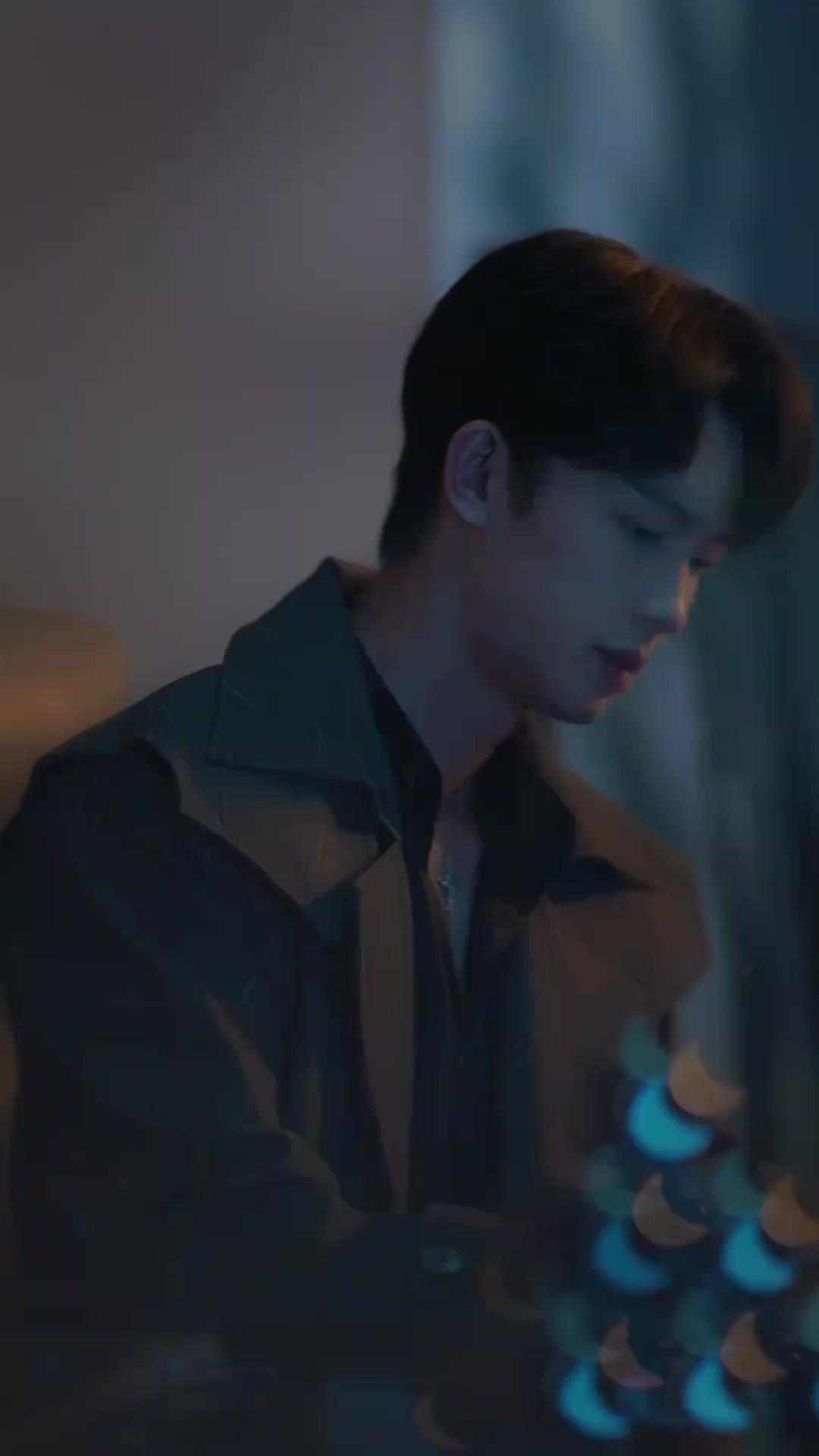 عندما يعشق المحتال