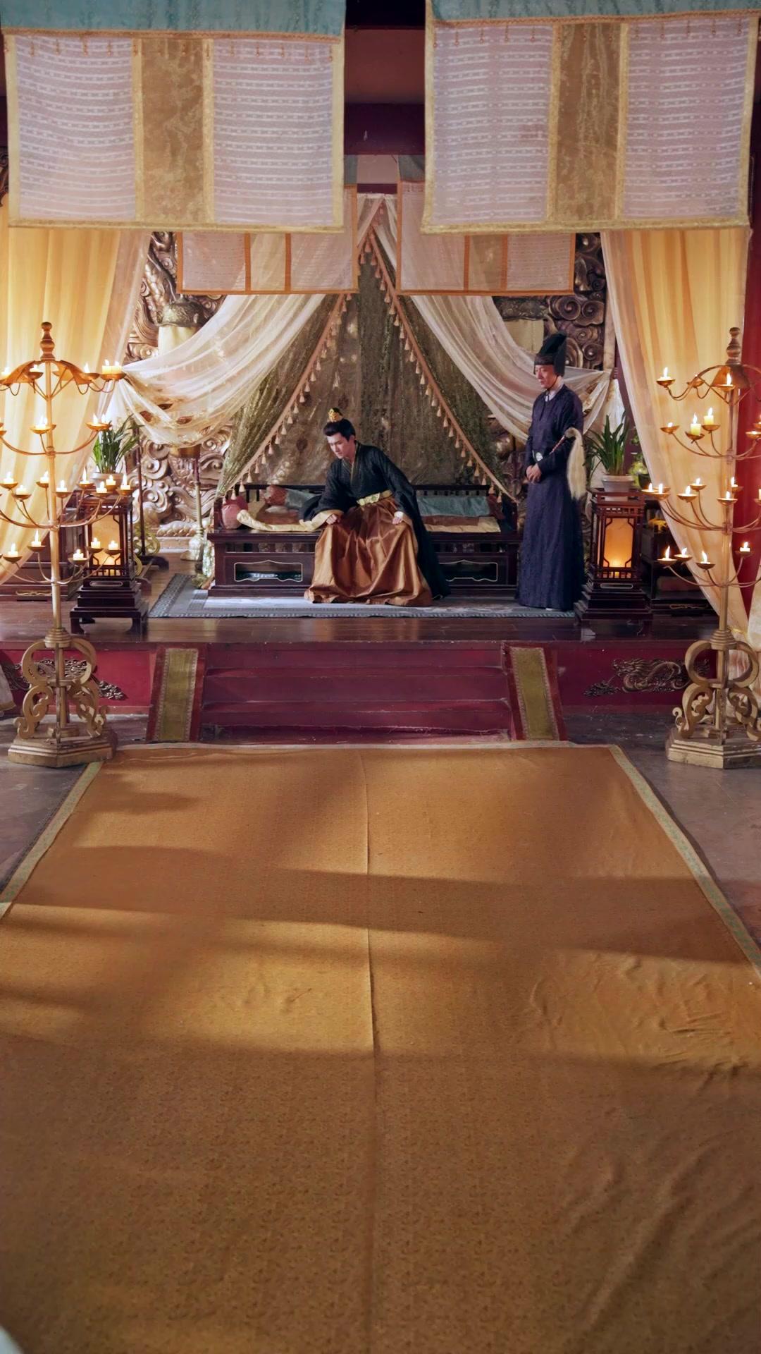 La emperatriz se rebela