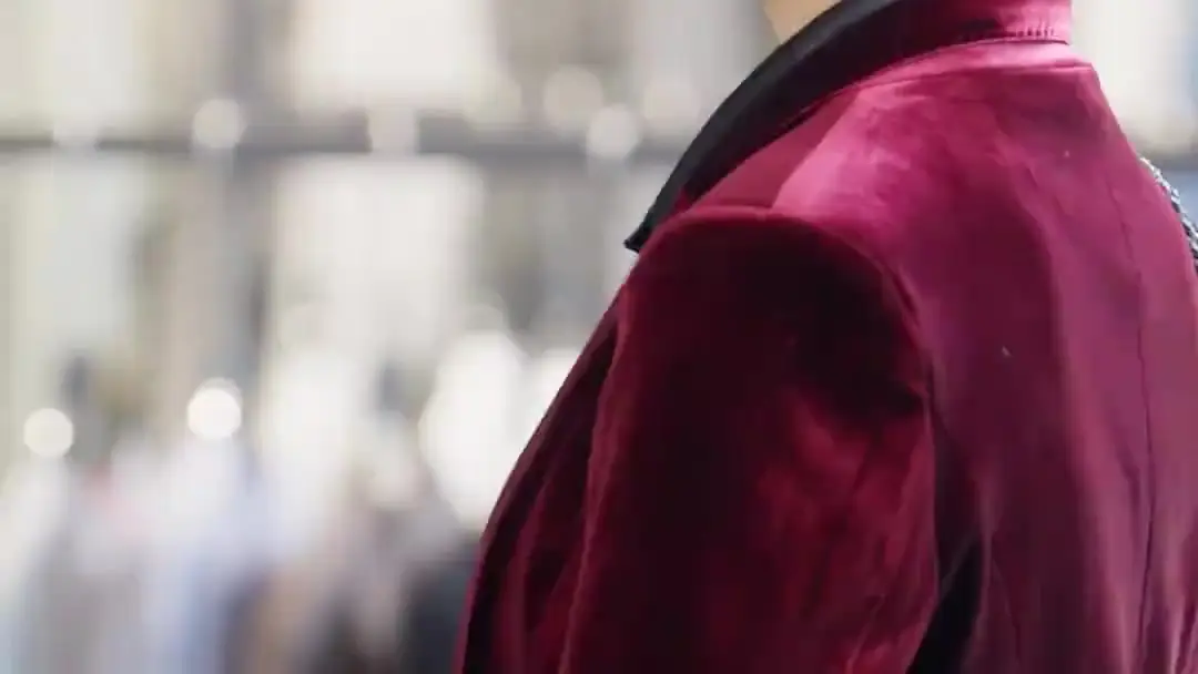 Mirror, Mirror—Who’s Really Watching?