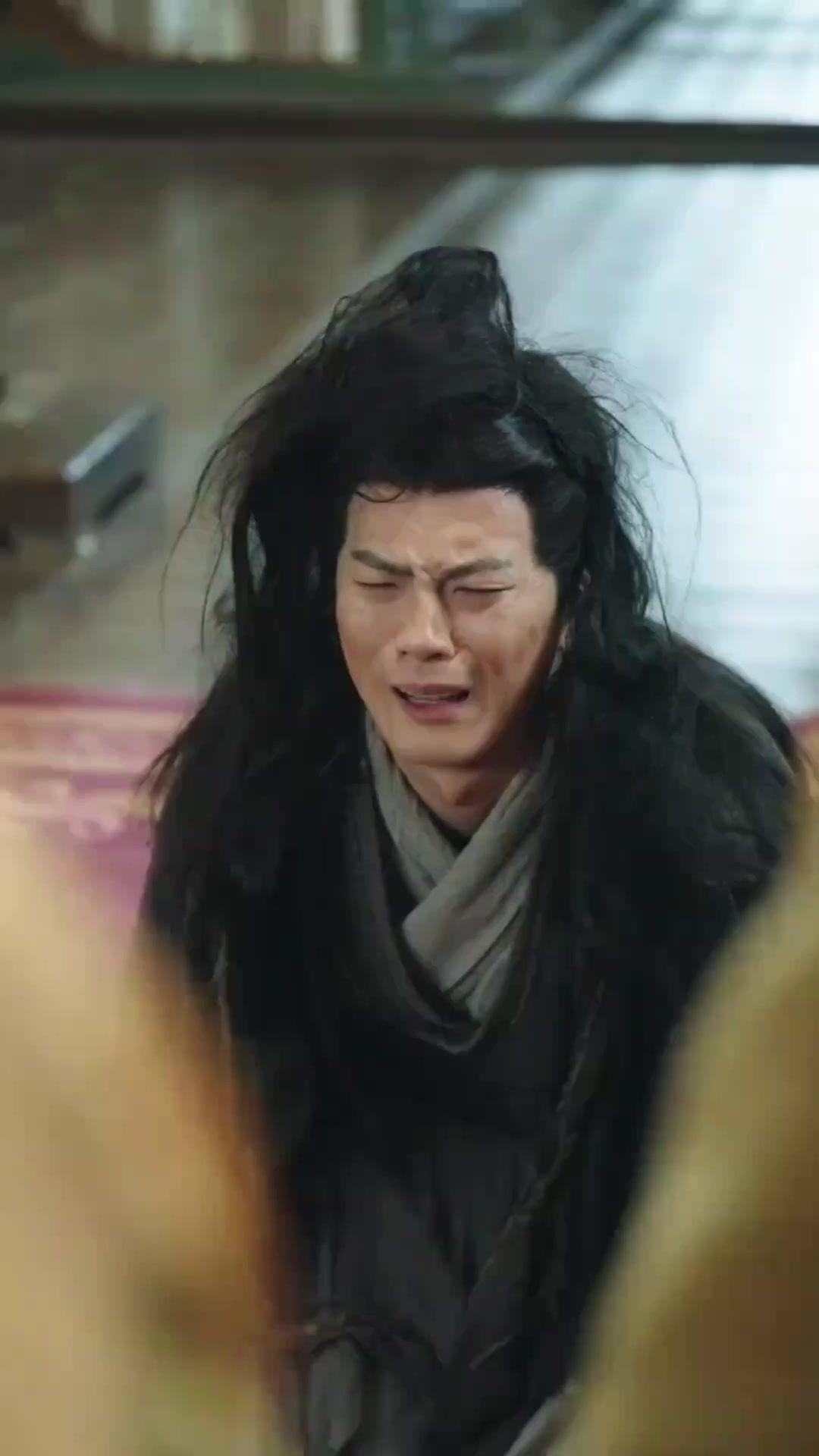 Kue Kenari Pembawa Berkah