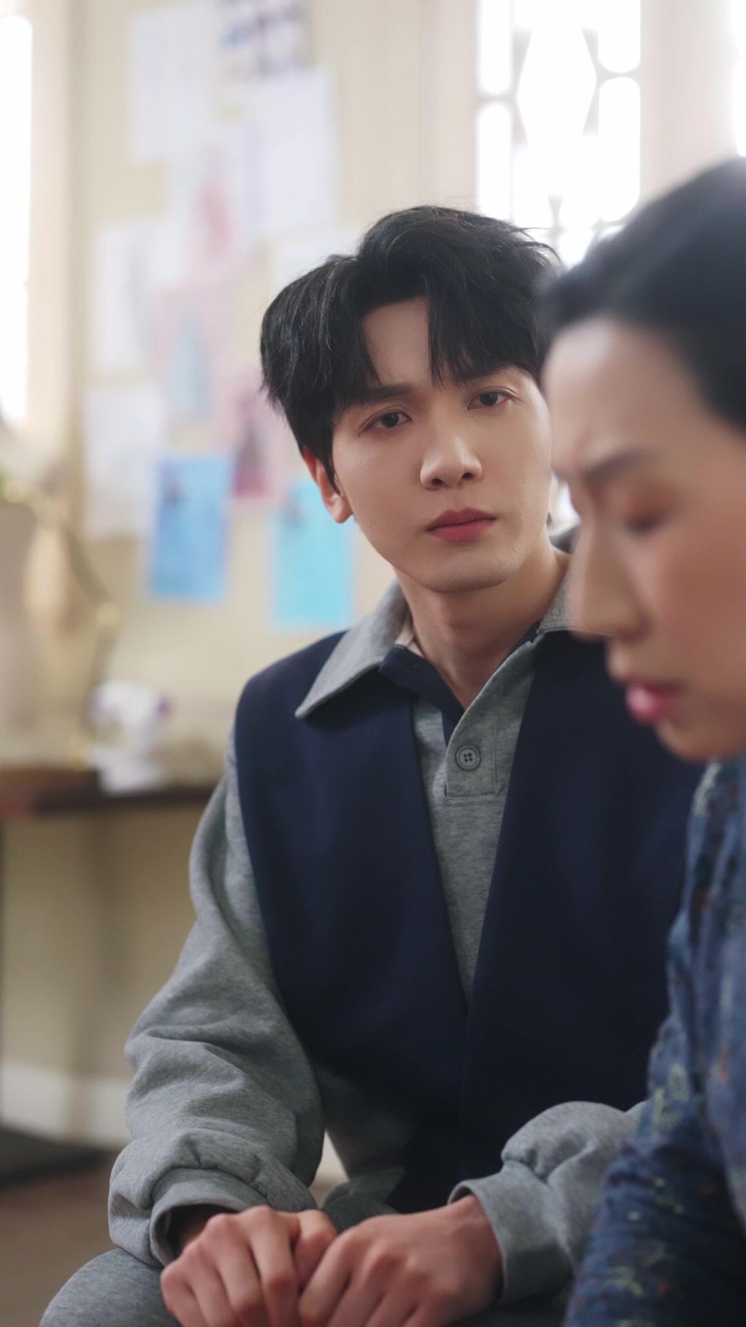 MON MARI ÉCLAIR ME CHÉRIT ET ME SÉDUIT