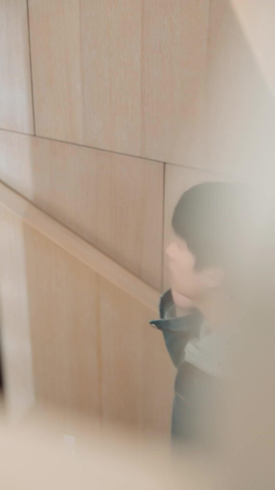 卑微的愛不配你