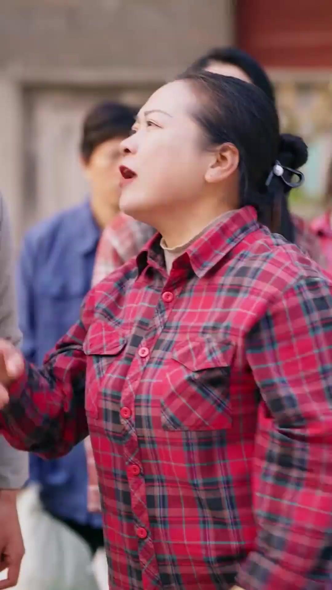 (Dubbed) Fashion Queen? But in the 80s!