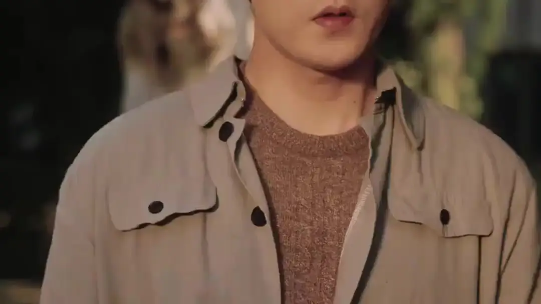 Red Folder, Heavy Silence