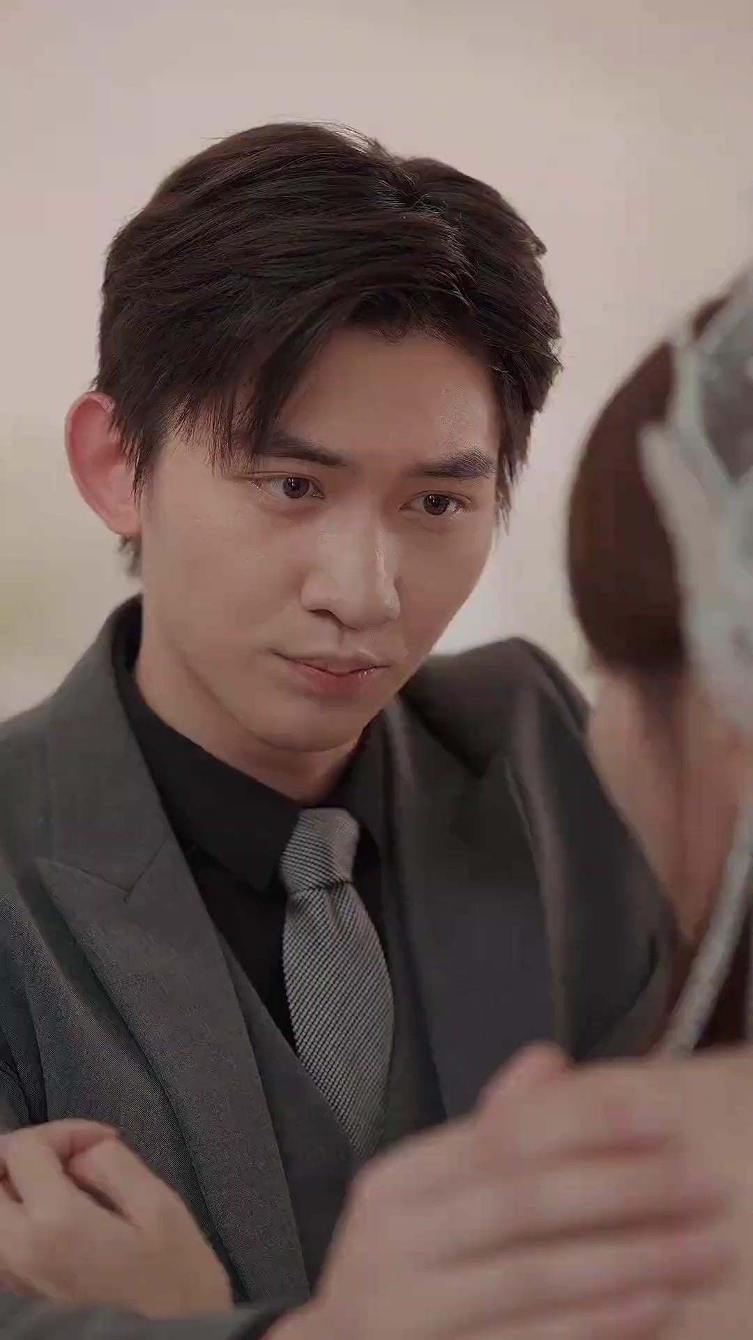 (Doblado)Enamorada del hermano de mi prometido