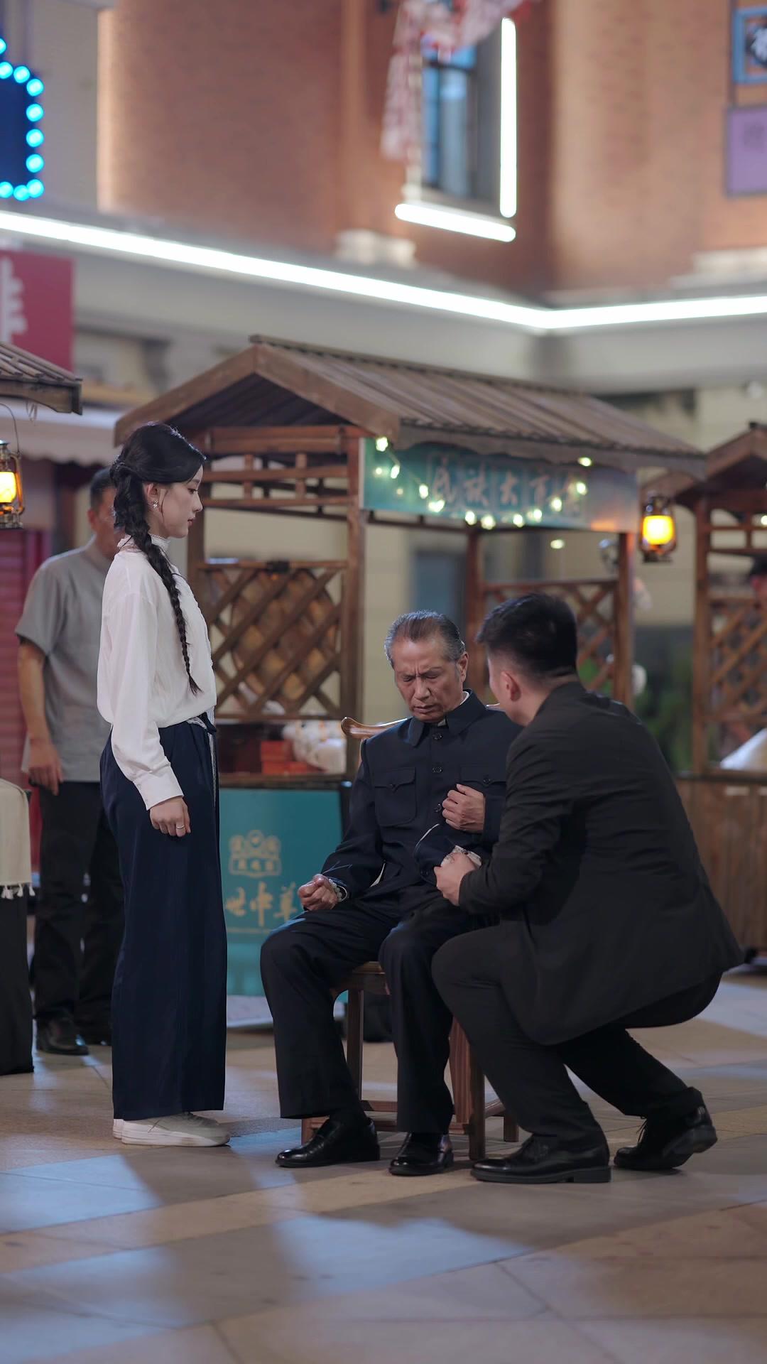 Identiti Rahsianya Mengejutkan Dunia