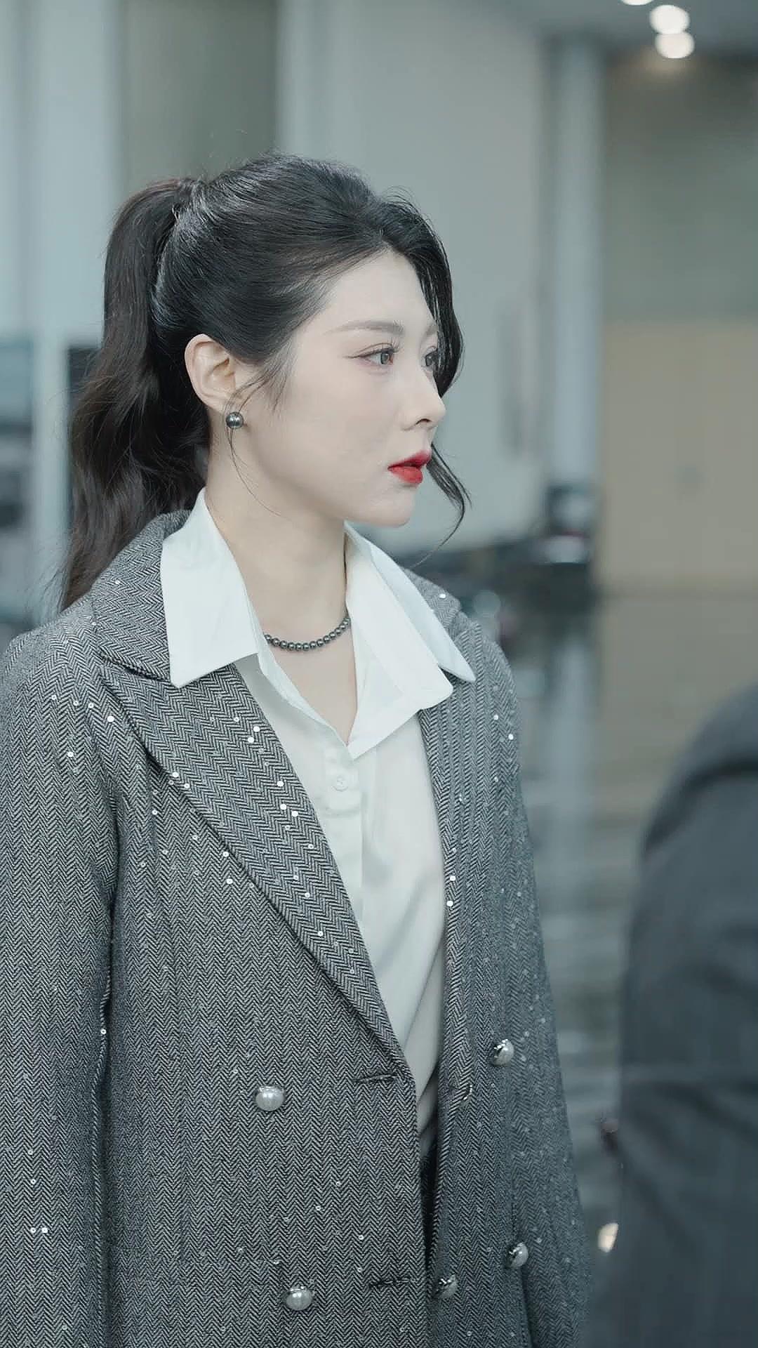 Cinta Retak Tak Sempurna