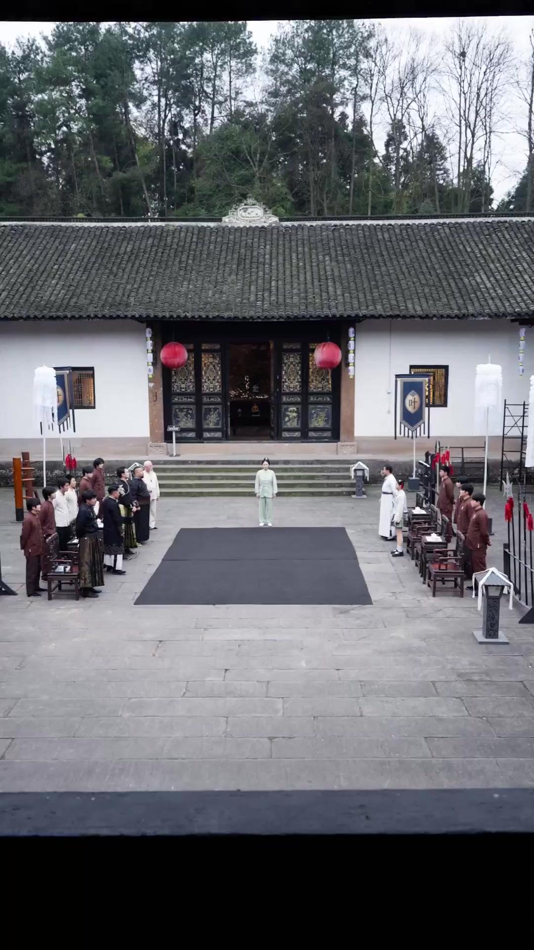 Puteri Rumahku Tak Boleh Disentuh