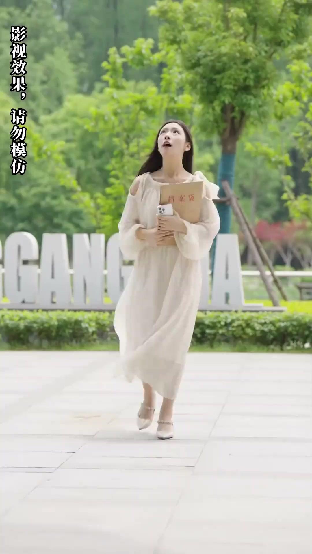 Anak Kembar Mantan Suami