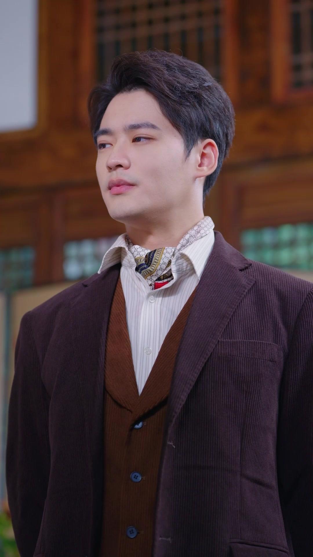 Tawanan Bumi, Tapi Bukan Kamu