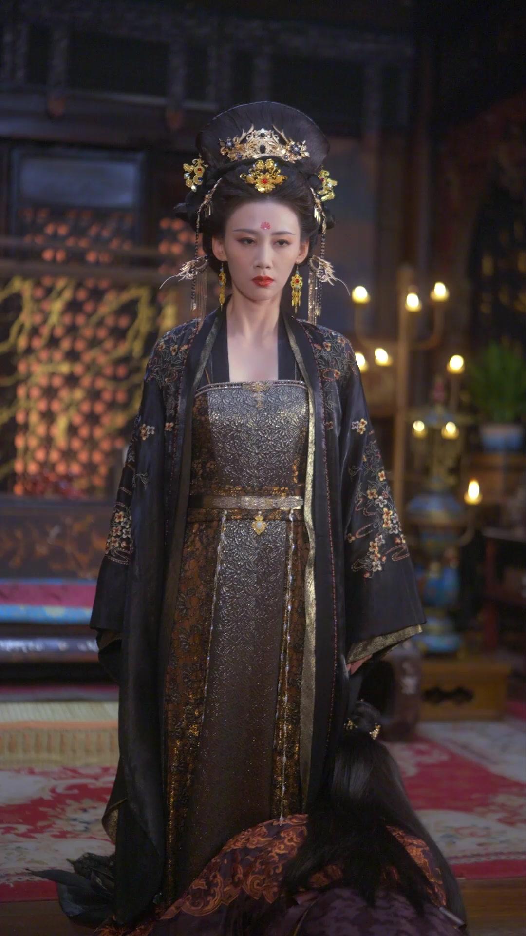 The Fake Emperor’s Game