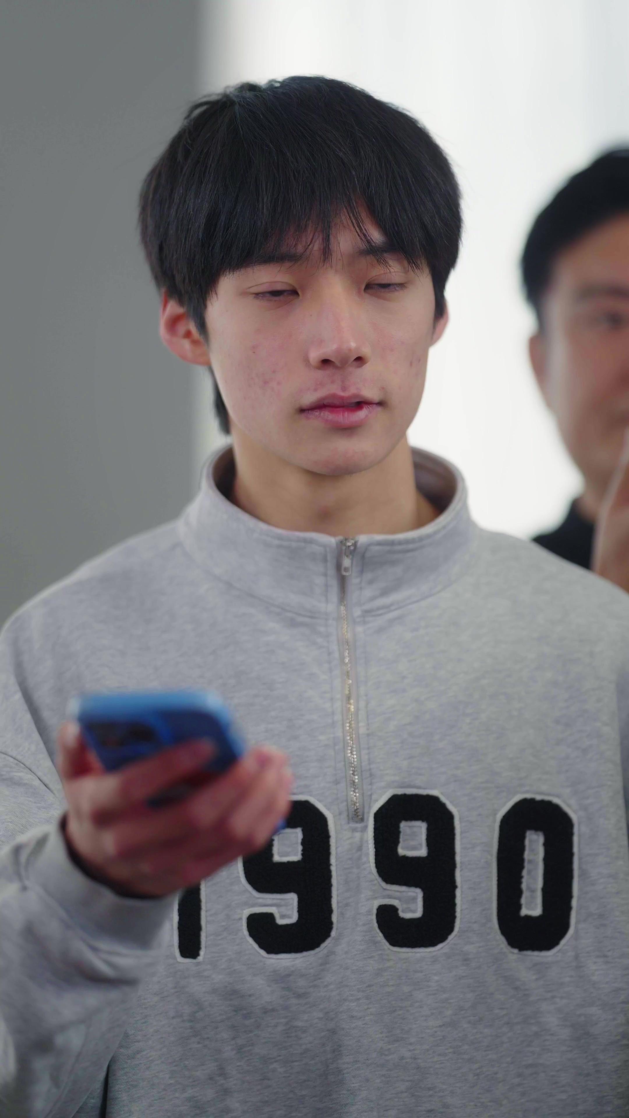 Contract? Oops, I’m in Love!