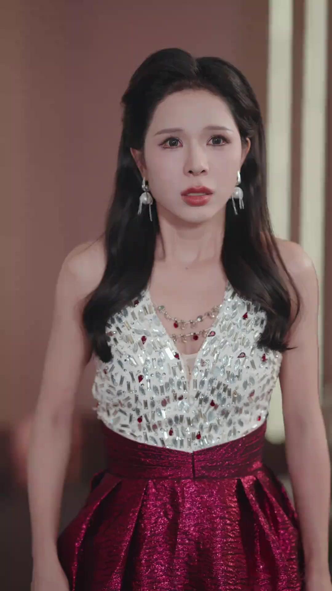 คุณหนูหลุดโป๊ะ ช็อกทั้งเน็ต