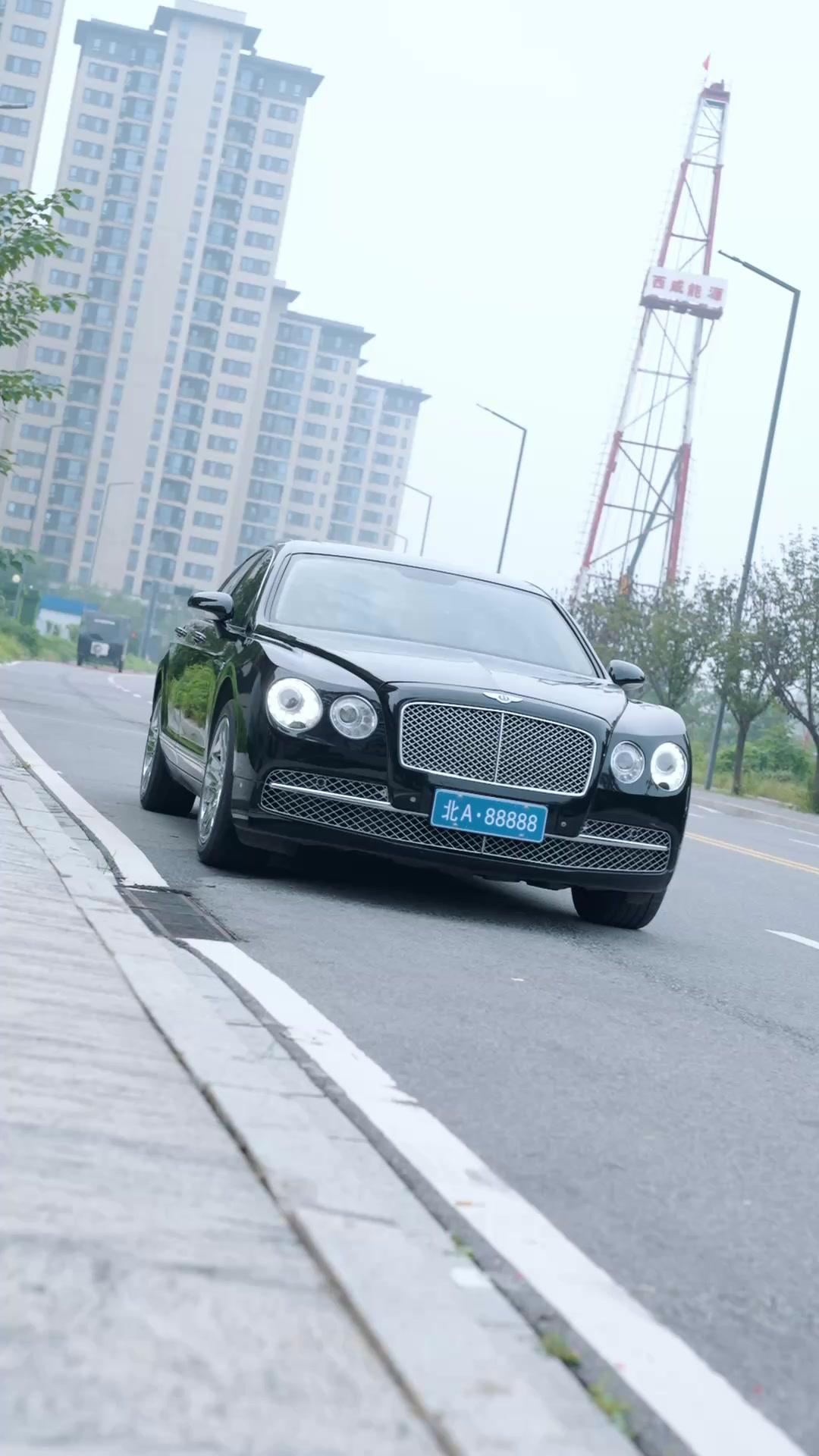 憾此生曾信你眸光