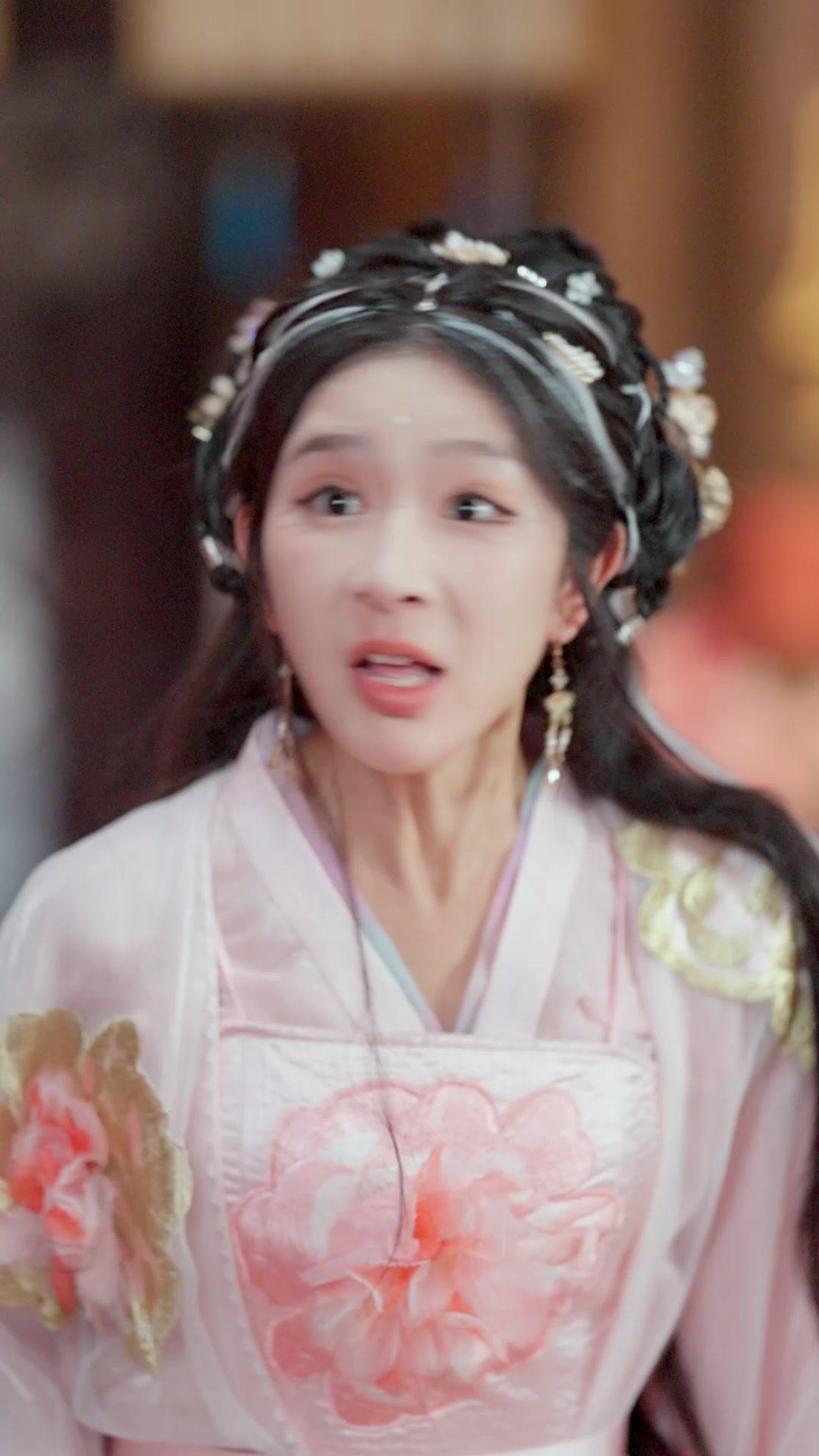 من يلمس الذهب يدفع عمره