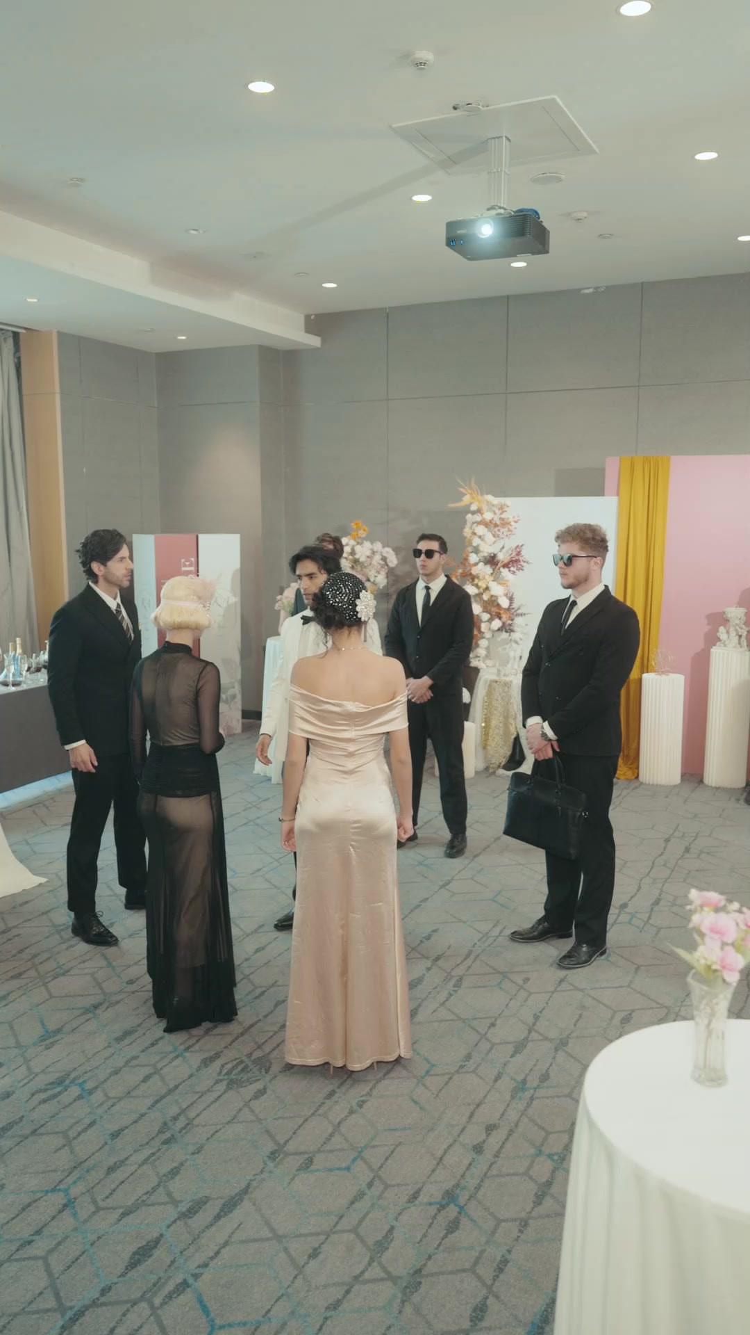 A Mistake at Sea: The Evil Bride Crossed the Billionaire Madam