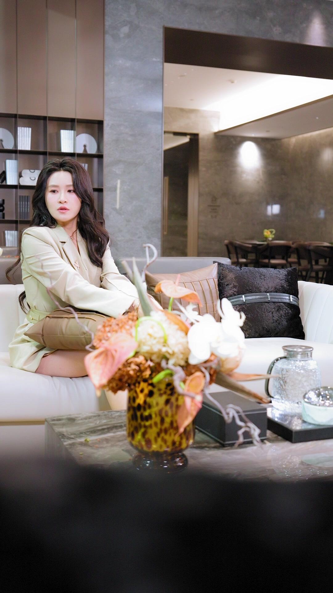 Ms. CEO's Invincible Guard