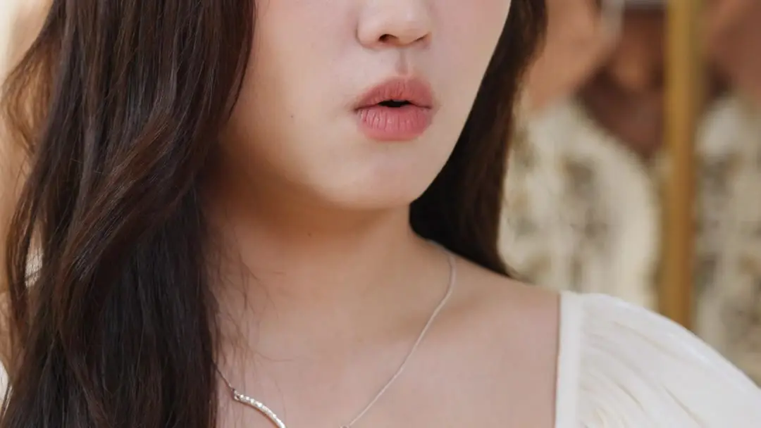 When the Shopper Drops & the Savior Steps In