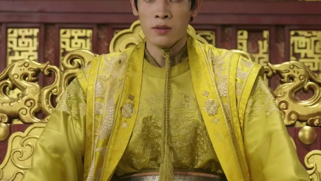 Desert Veil vs Palace Gilt