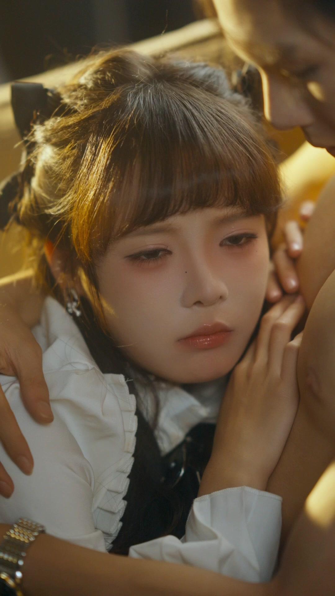 Pacarku Berbulu dan Manis