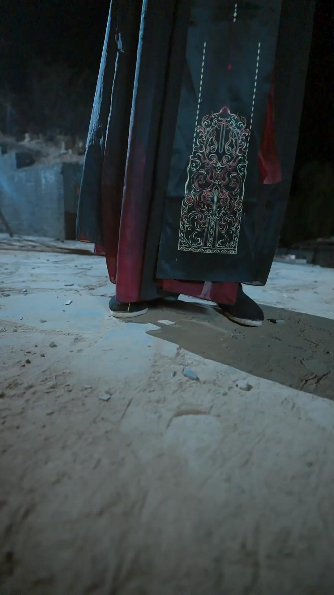 Pedangnya Akhirnya Terhunus