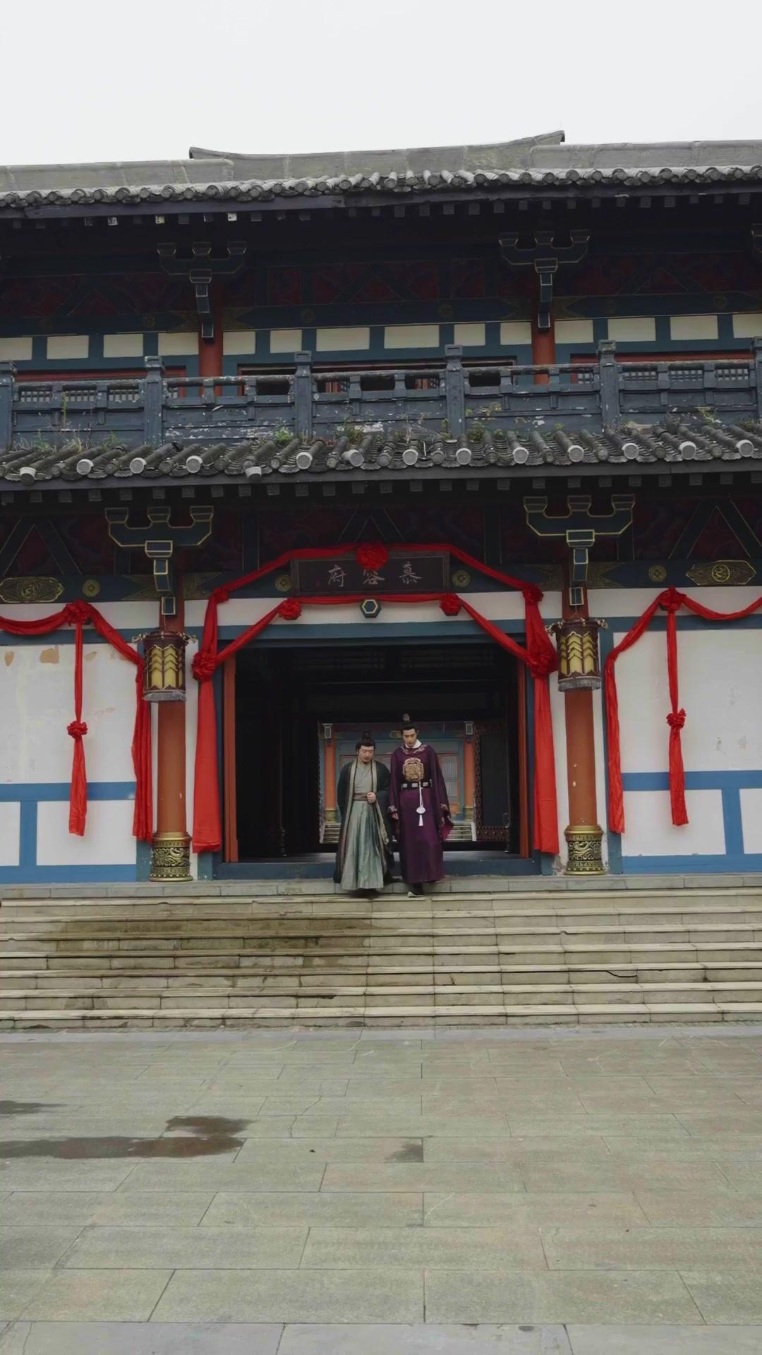 Kembalinya Ratu Phoenix