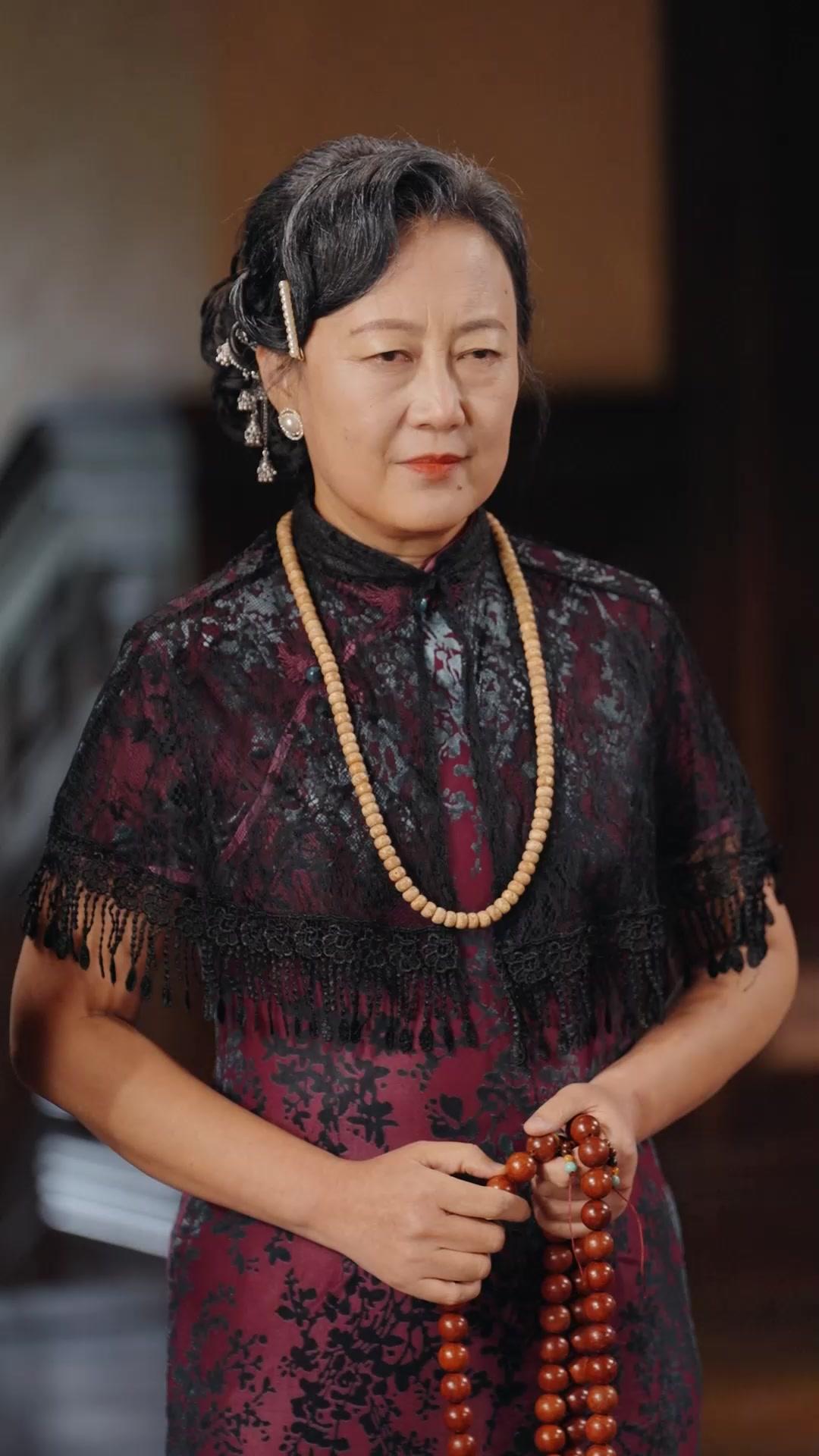 Thần Y Cứu Thế